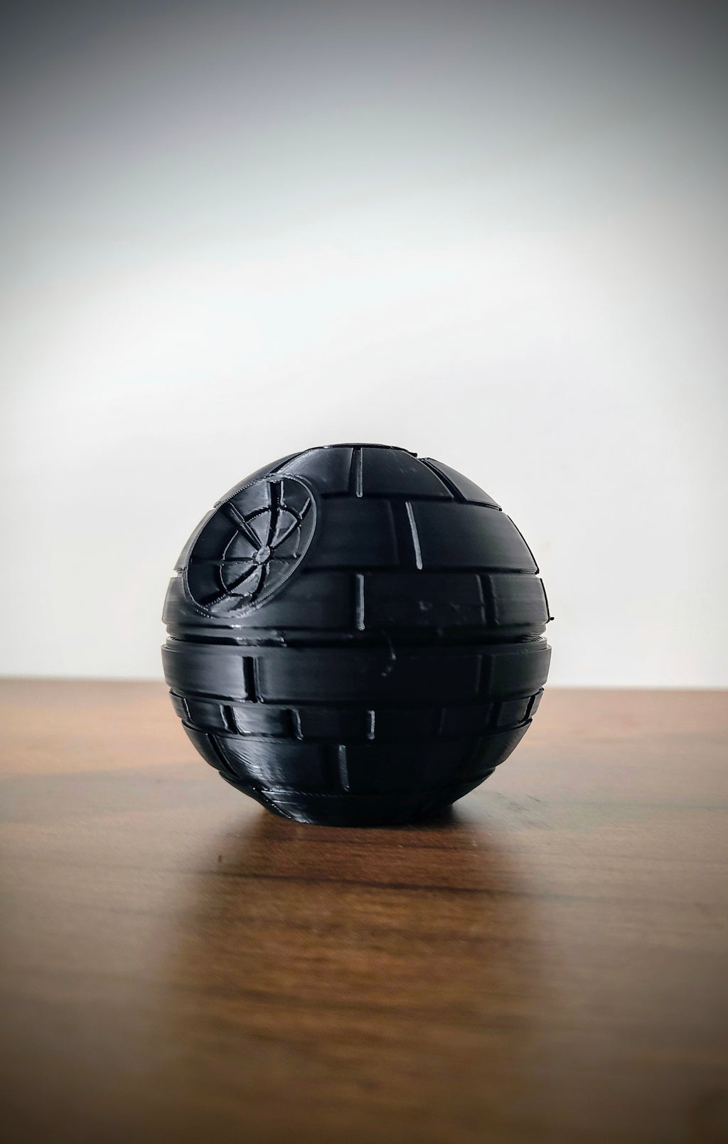 Star Wars: Death Star Model(rotatable)